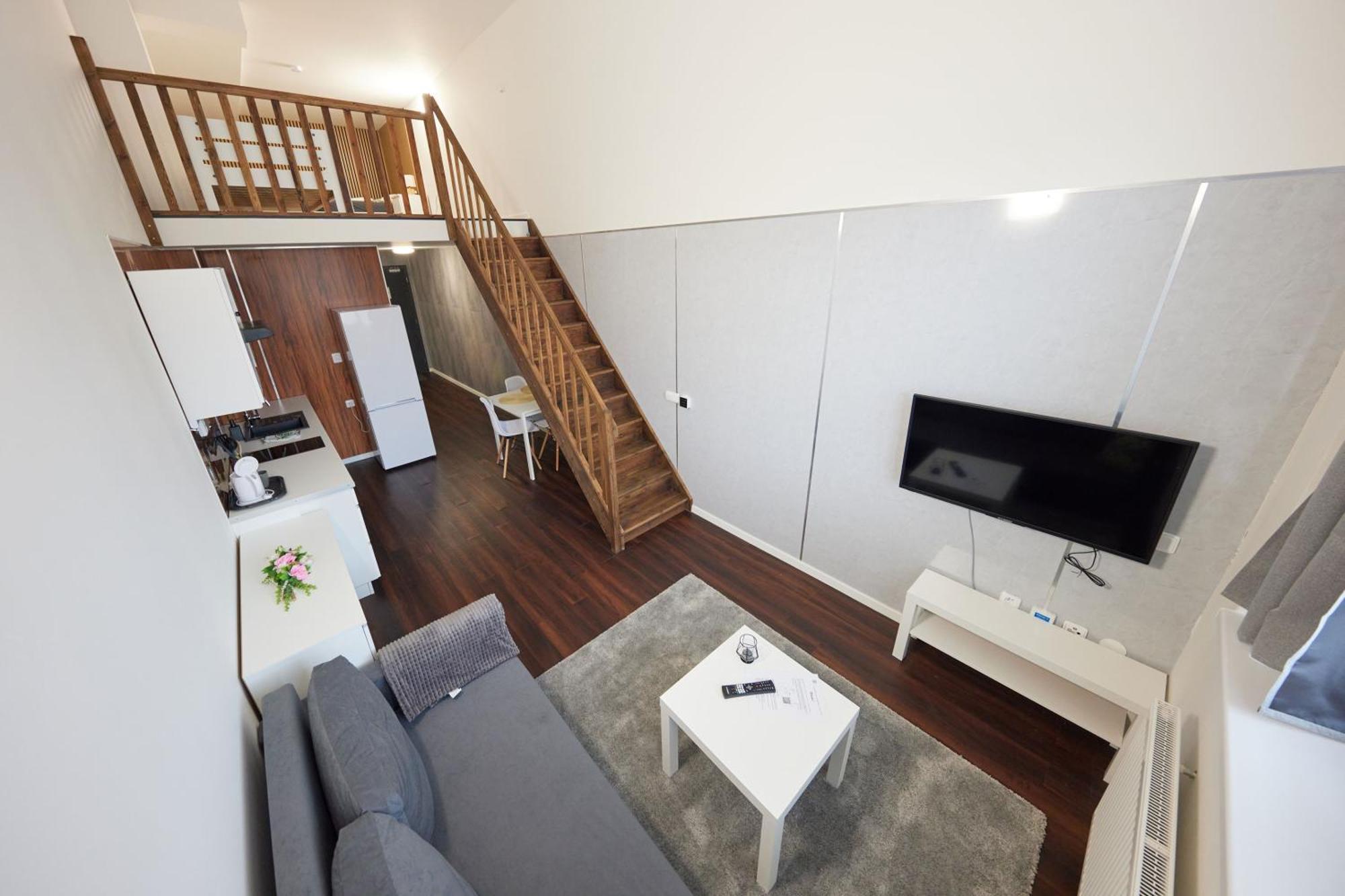 Block 96 Apartments Zlín エクステリア 写真